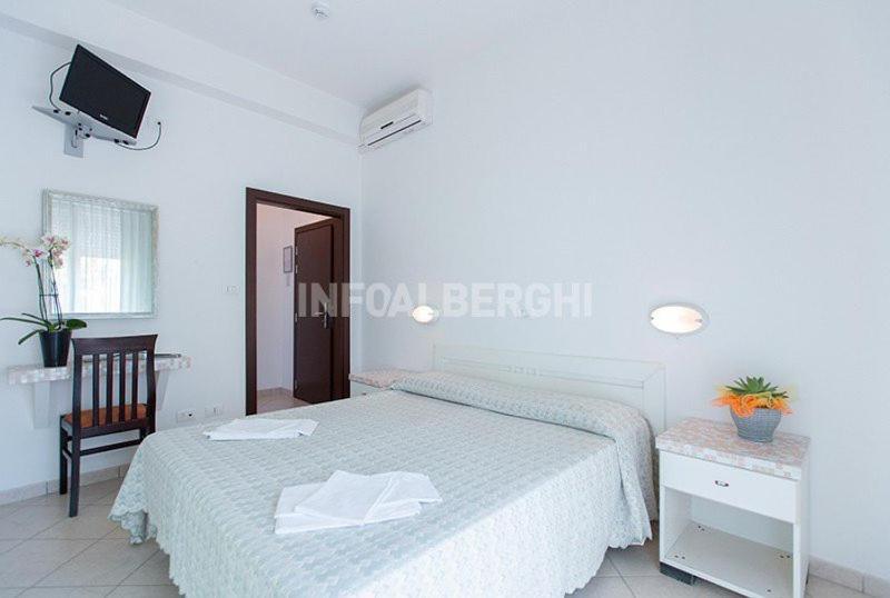 Hotel Napoleon San Mauro Mare Exteriér fotografie