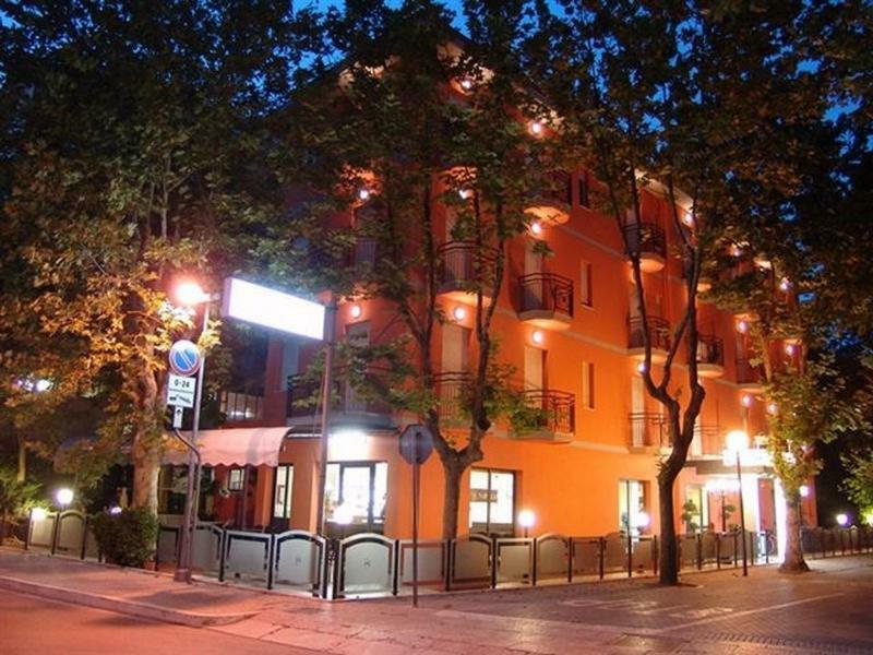 Hotel Napoleon San Mauro Mare Exteriér fotografie
